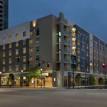 Embassy Suites By Hilton Atlanta Midtown מראה חיצוני תמונה