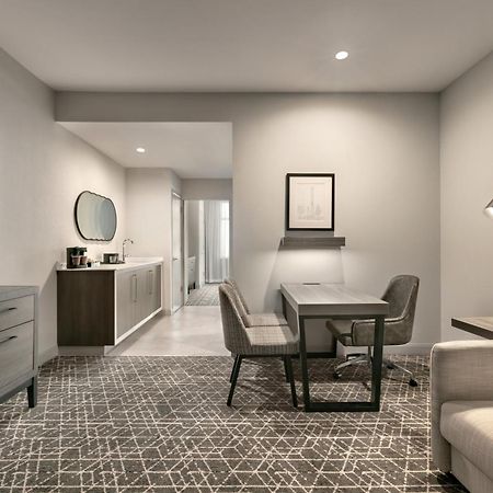 Embassy Suites By Hilton Atlanta Midtown מראה חיצוני תמונה