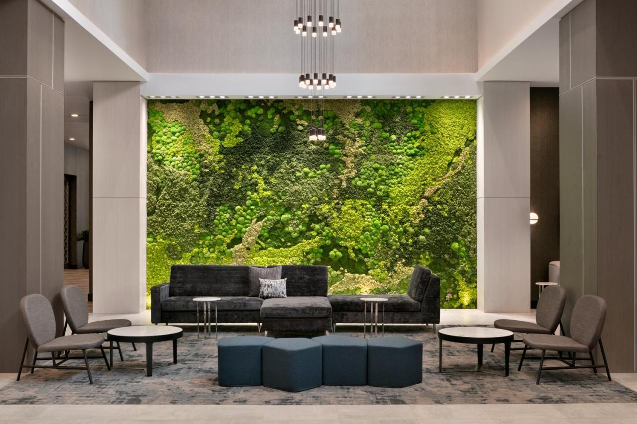 Embassy Suites By Hilton Atlanta Midtown מראה חיצוני תמונה