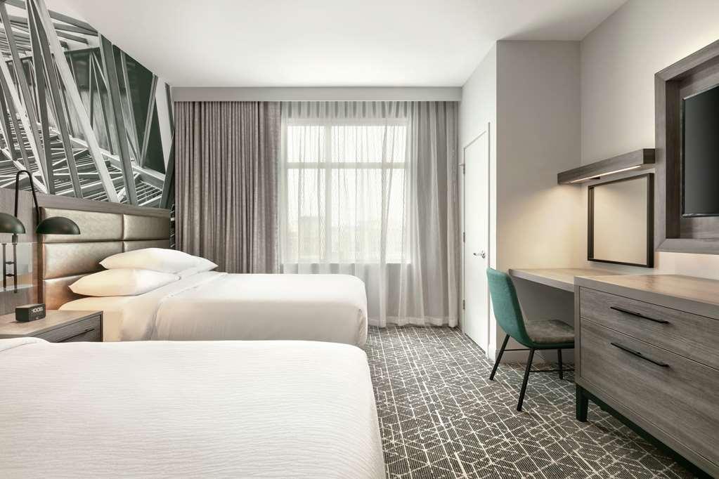 Embassy Suites By Hilton Atlanta Midtown חדר תמונה